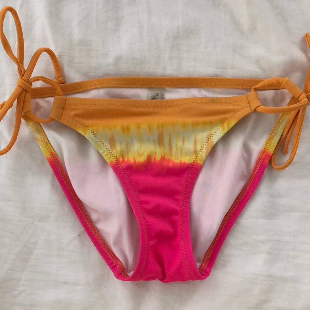 victoria’s secret bikini bottom
